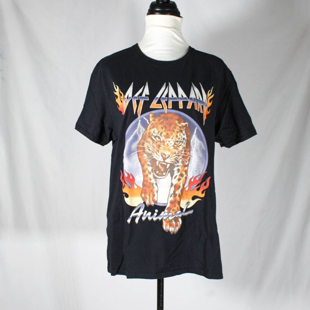 Def Leppard “Animal” Graphic Tee – Large